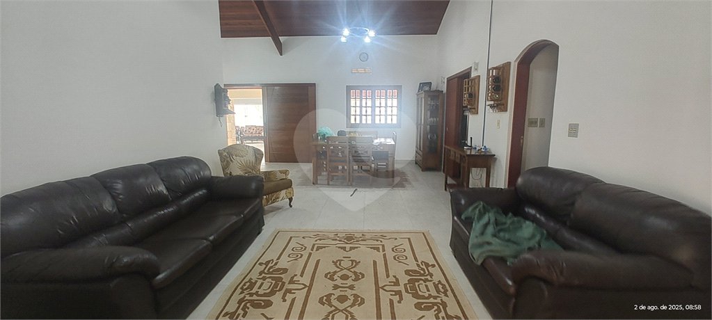 Chácara à venda com 3 quartos, sendo 1 suíte,  no Centro, Nazaré Paulista, SP