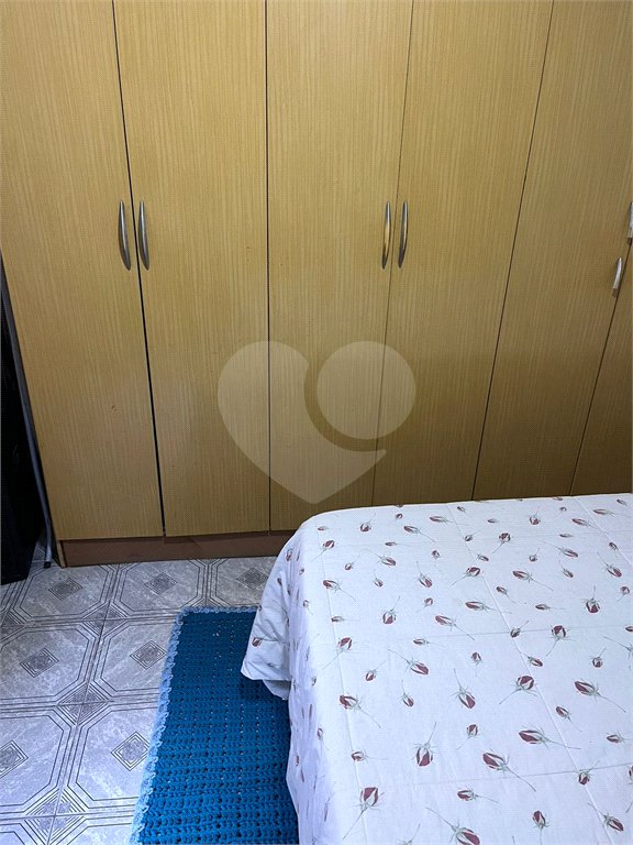 Sobrado à venda com 5 quartos, sendo 2 suítes,  em Jardim da Granja, São José dos Campos, SP