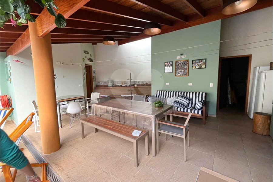 Casa á venda - Saúde alto padrão