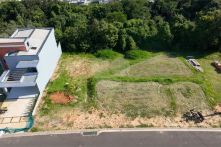 Terreno de 207m² para venda no condomínio Gran Reserve