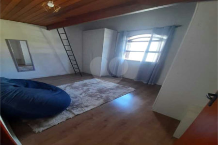 Chácara à venda com 3 suítes em Pavão (canguera), São Roque, SP