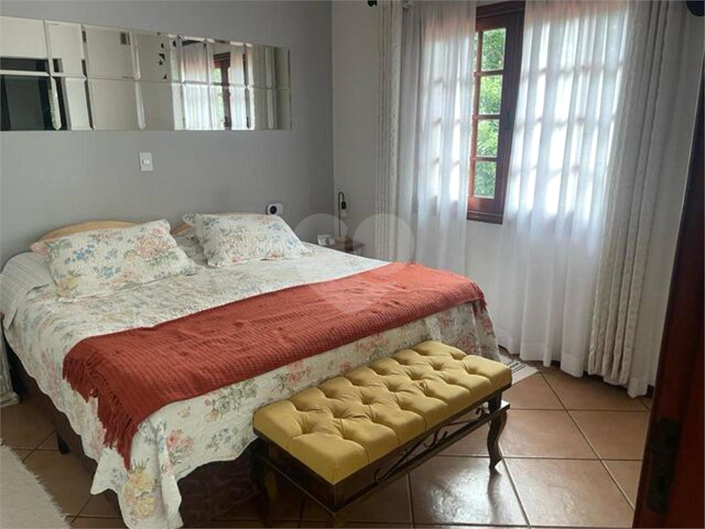 Casa à venda com 3 quartos, sendo 1 suíte, no condomínio Clube de Campo Mairiporã, Mairiporã - SP
