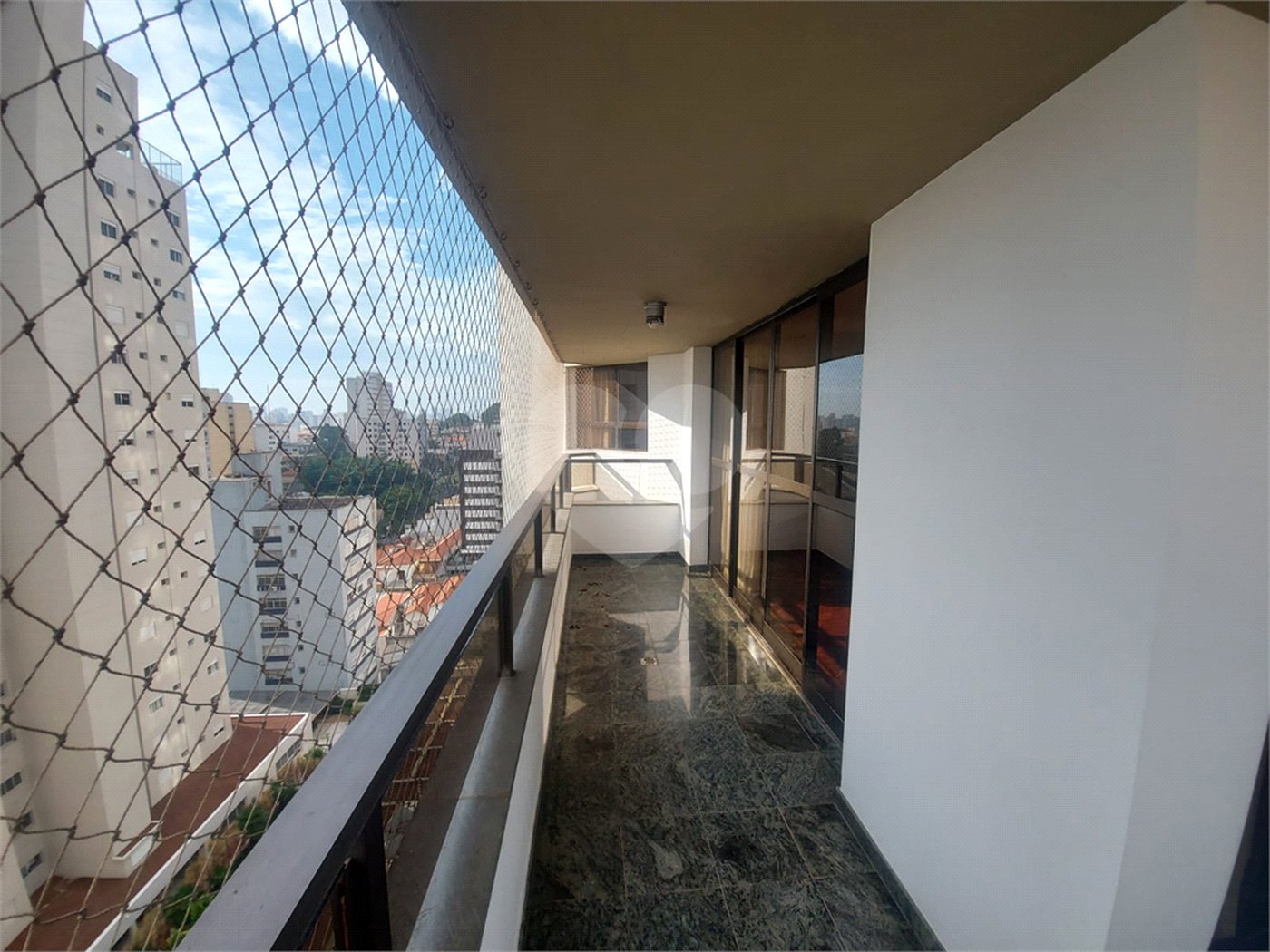 Apartamento à venda com 3 quartos, sendo 1 suíte, em Sumaré, São Paulo, SP