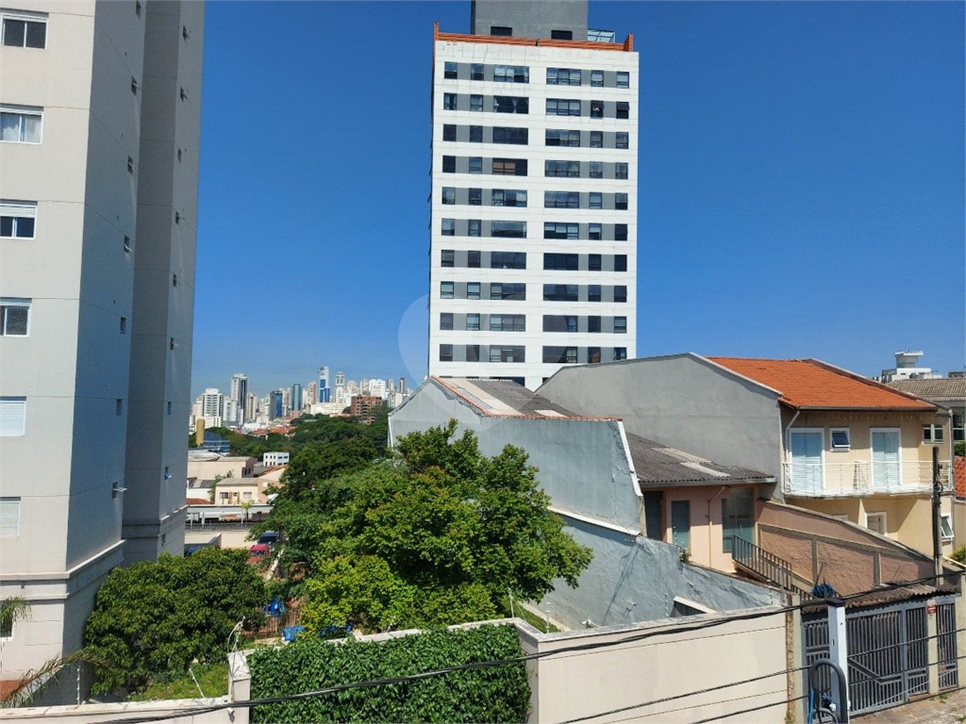 Sobrado à venda com 3 quartos, sendo 1 suíte, em Parada Inglesa, São Paulo, SP