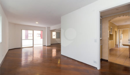 Apartamento à venda com 4 quartos, sendo 2 suítes,  em Brooklin, São Paulo, SP