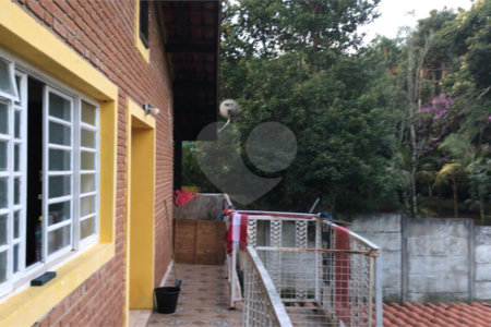Chácara à venda com 3 quartos, sendo 1 suíte,  em Jardim Estância Brasil, Atibaia, SP