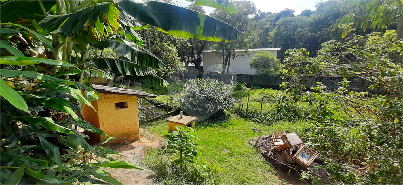 Chácara à venda com 10 quartos, sendo 20 suítes, em Serra da Cantareira, Mairiporã, SP