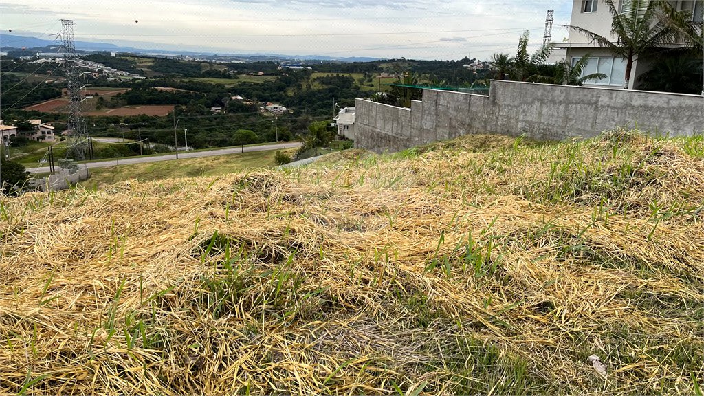 Terreno à venda no condomínio Residencial Campo de Toscana, Vinhedo - SP