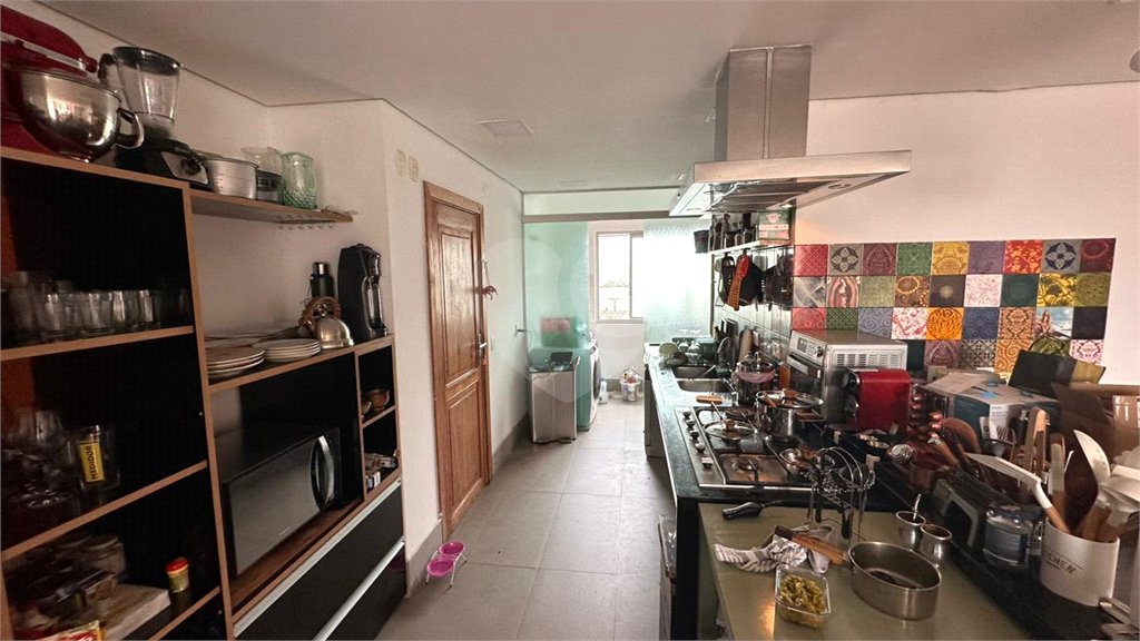 Cobertura à venda ou para alugar com 4 quartos, sendo 2 suítes, em Perdizes, São Paulo, SP