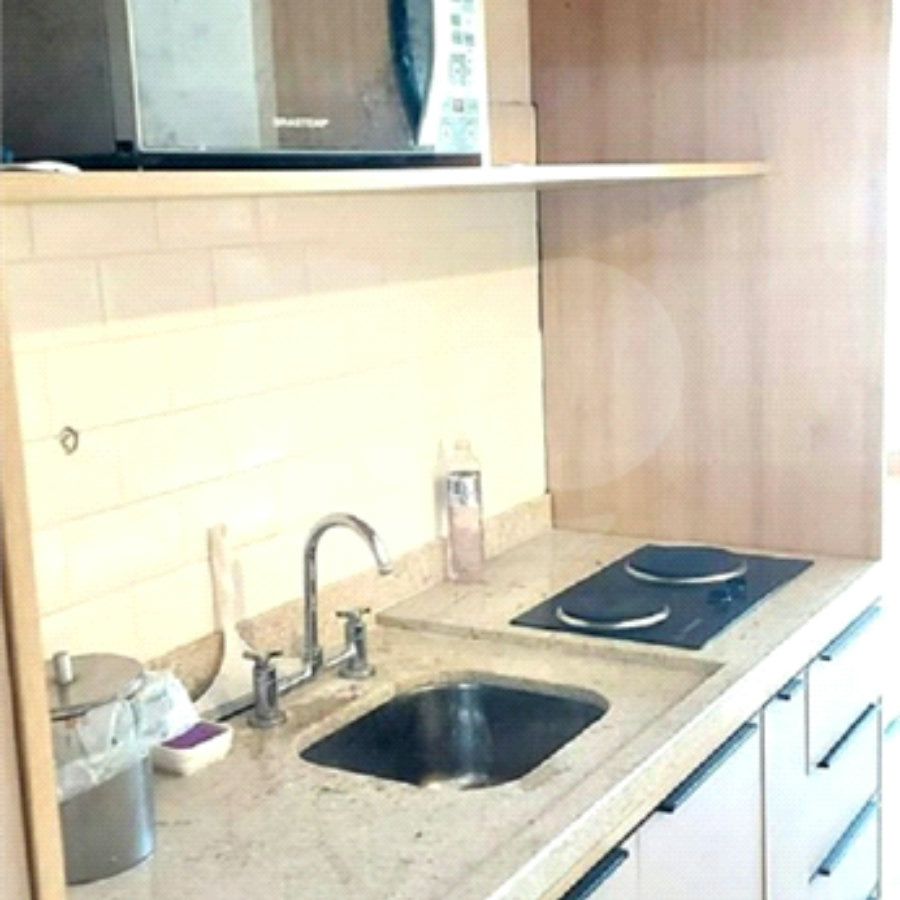 Apartamento à venda com 1 quarto em Jardim das Acácias, São Paulo, SP