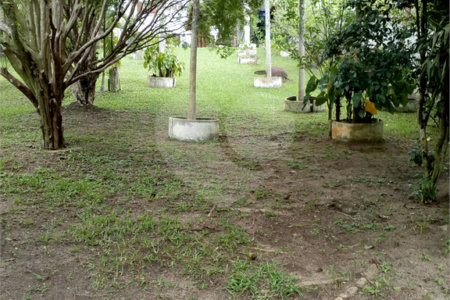 Chácara à venda com 3 quartos, sendo 1 suíte,  em Conjunto Habitacional Brás Cubas, Mogi das Cruzes, SP