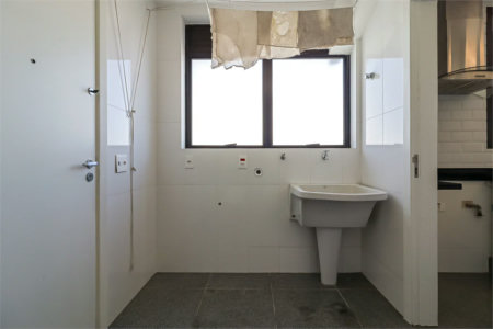 Apartamento à venda com 3 suítes em Cidade Monções, São Paulo, SP