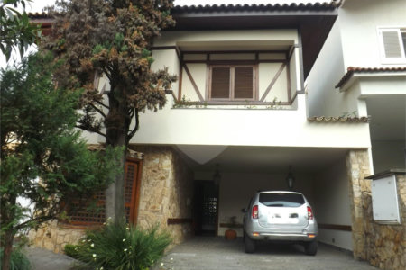 Casa à venda ou para alugar com 4 quartos, sendo 3 suítes,  no condomínio Villa das Flores, São Paulo - SP