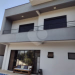Casa à venda com 4 suítes no condomínio Residencial Villa do Sol, Valinhos - SP