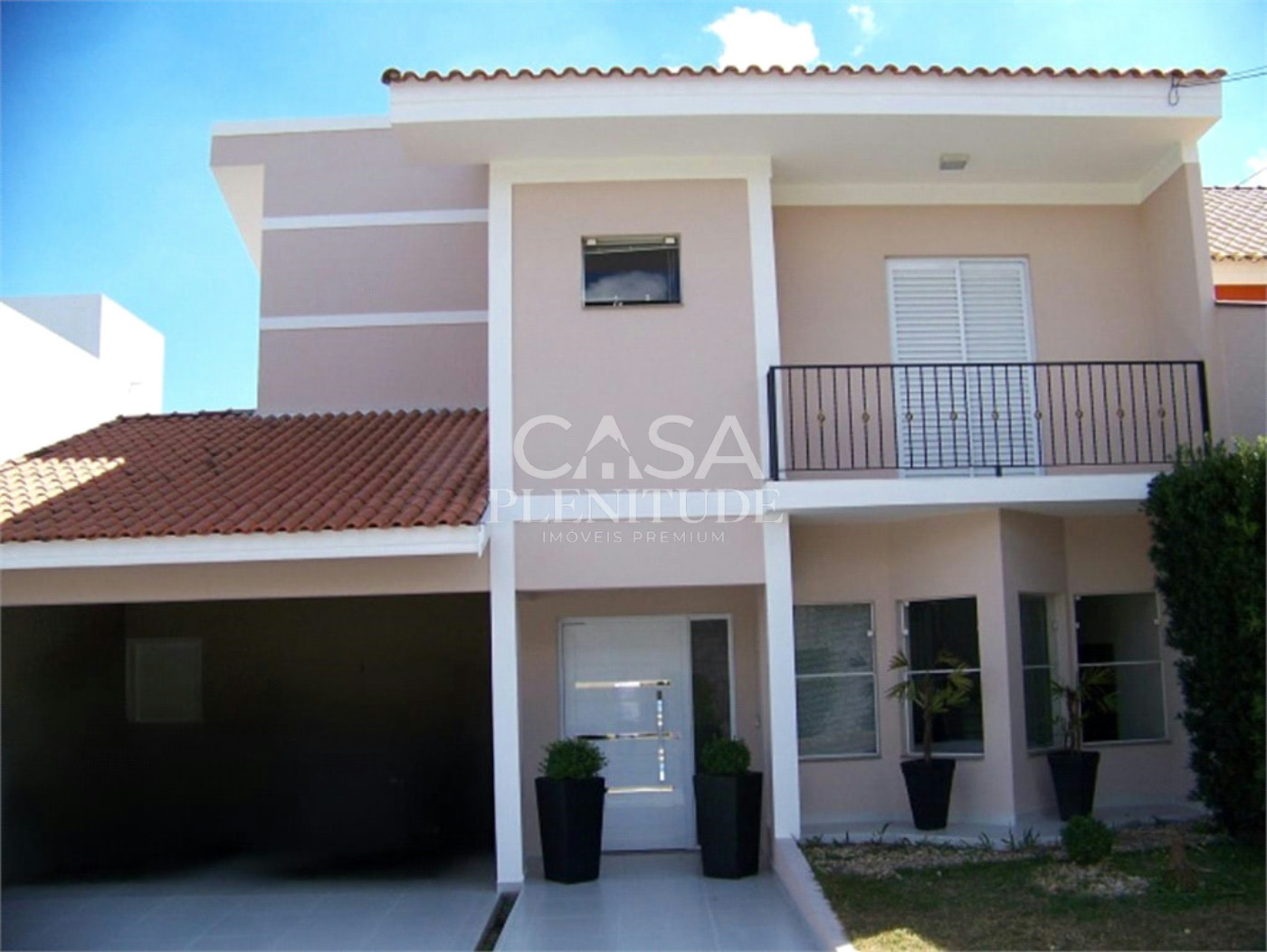 Casa em condomínio à venda com 3 quartos, sendo 1 suíte, em Aparecidinha, Sorocaba, SP