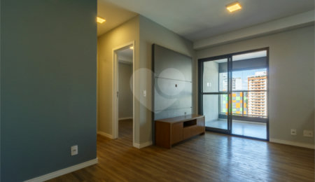 Apartamento à venda com 2 quartos, sendo 1 suíte,  em Brooklin, São Paulo, SP