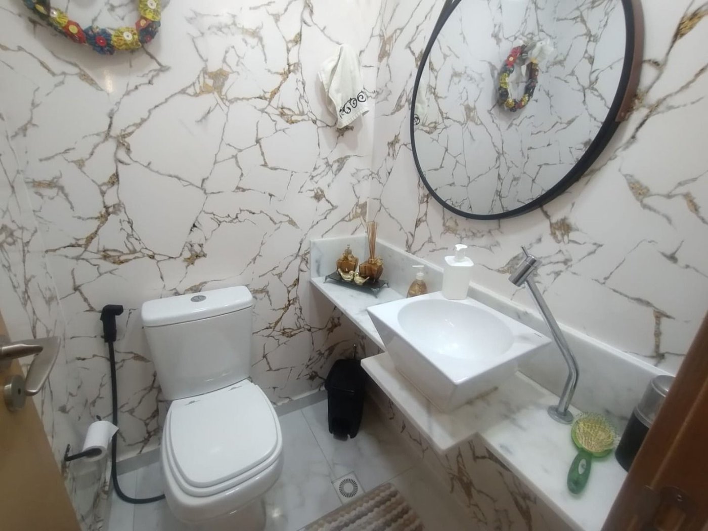 Apartamento Residencial à venda, Gonzaga, Santos - AP1742.