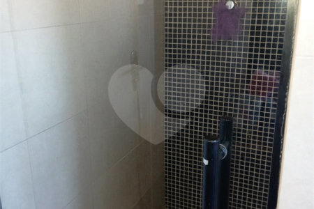 Sobrado à venda com 2 quartos em Jardim Monte Alegre, São Paulo, SP