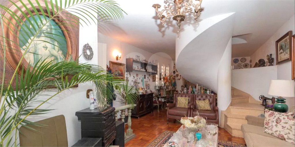 Sobrado à venda com 3 quartos, sendo 1 suíte,  em Chácara Santo Antônio (zona Sul), São Paulo, SP
