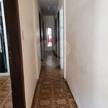 Casa com Edícula à Venda, 4 Dorms no Pq. Novo Horizonte em São José dos Campos/SP
