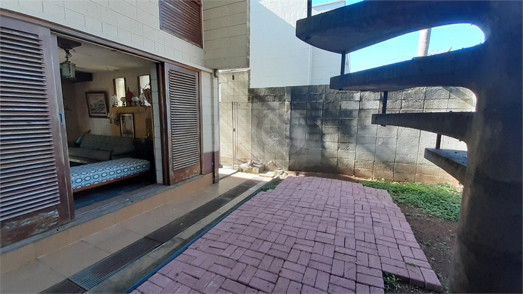 Casa à venda com 3 quartos, sendo 1 suíte, em Alto da Boa Vista, São Paulo, SP