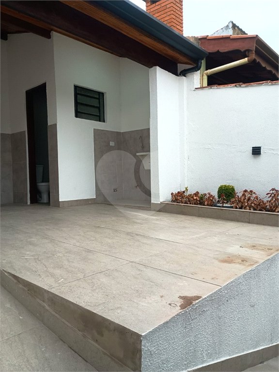 Casa à venda com 3 quartos, sendo 2 suítes, em Jardim Alvinópolis, Atibaia, SP