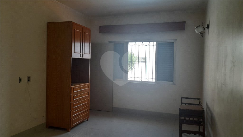 Casa à venda com 4 quartos, sendo 1 suíte, em Jaçanã, São Paulo, SP