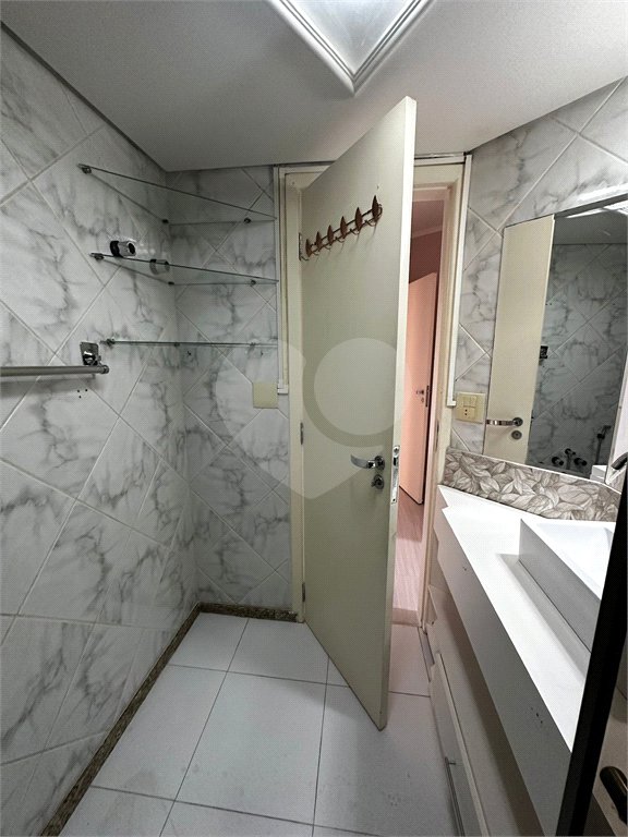 Apartamento à venda com 4 quartos, sendo 1 suíte, em Anchieta, São Bernardo do Campo, SP