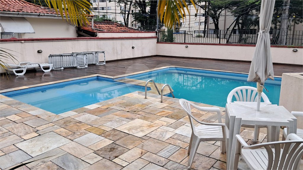 Apartamento à venda com 3 quartos, sendo 1 suíte, em Campo Grande, São Paulo, SP