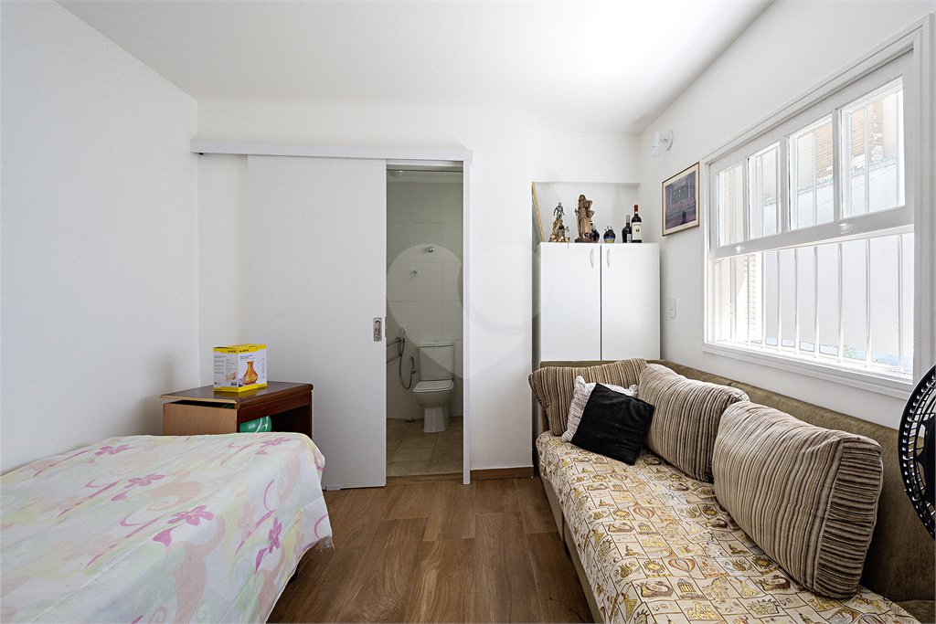 Casa para alugar com 5 quartos, sendo 2 suítes, em Brooklin, São Paulo, SP