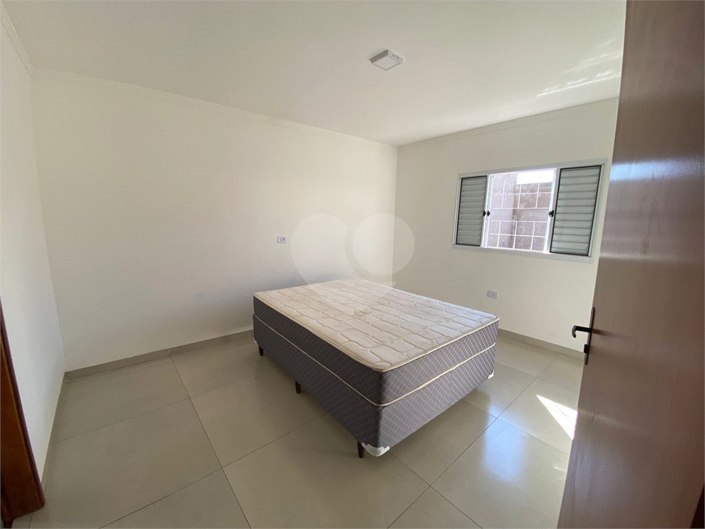 Casa à venda com 3 quartos, sendo 1 suíte, em Jardim Primavera I, Ponta Porã, MS