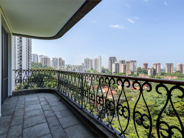 Apartamento à venda com 4 suítes em Alto da Boa Vista, São Paulo, SP