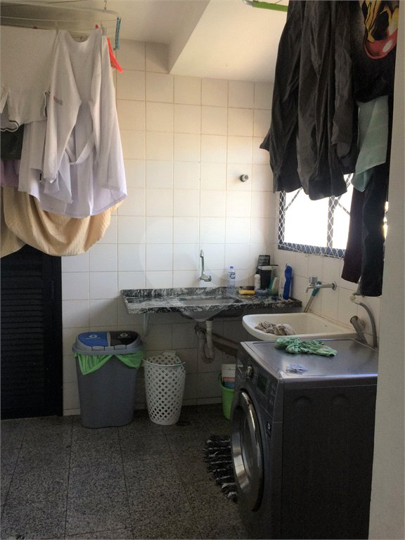Apartamento à venda com 3 suítes em Vila Suzana, São Paulo, SP