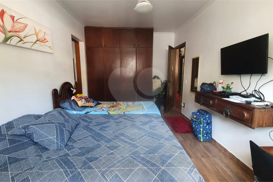 Sobrado à venda com 5 quartos, sendo 3 suítes, em Jardim Virginia Bianca, São Paulo, SP