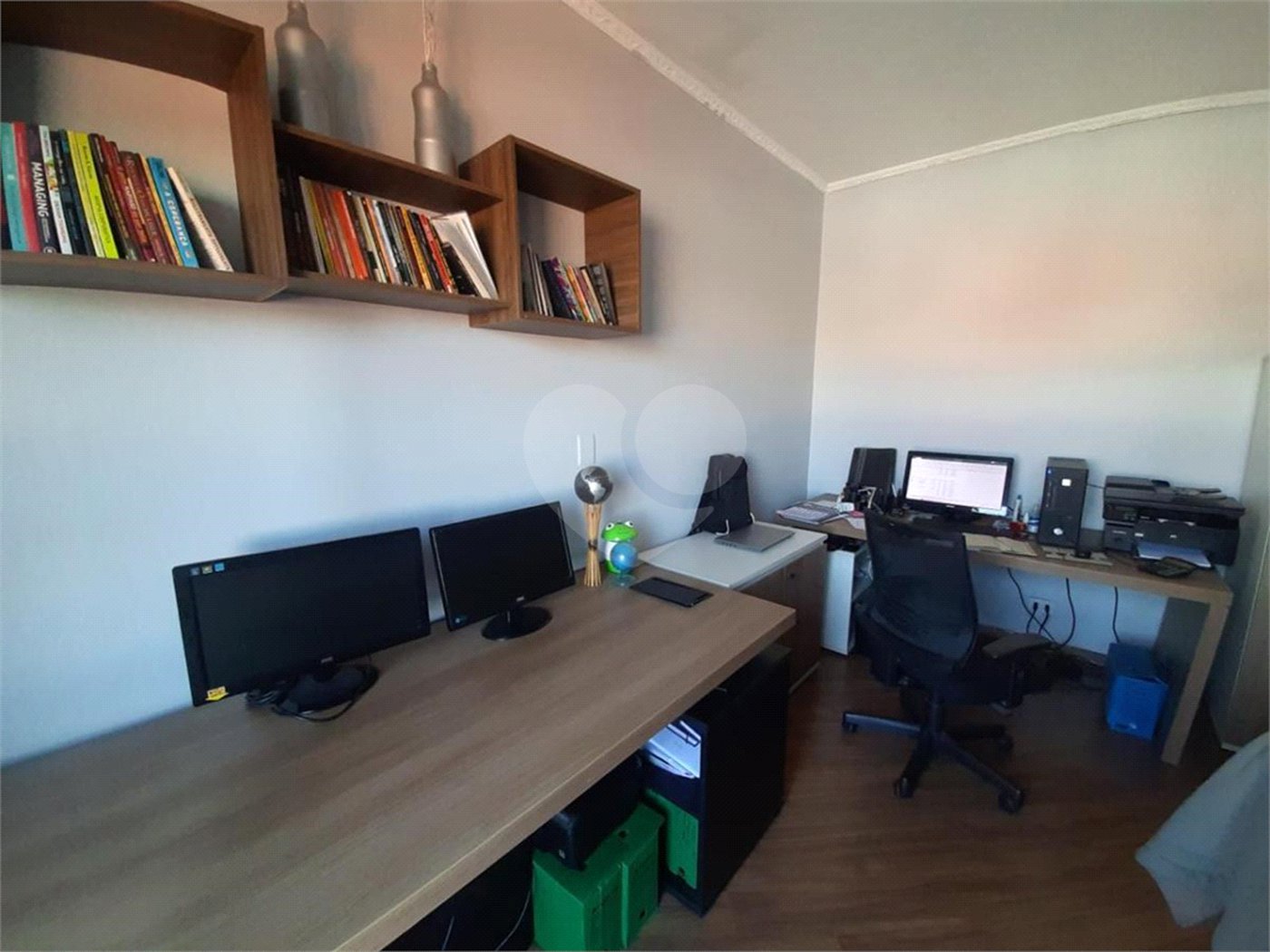 Sobrado à venda com 4 quartos, sendo 2 suítes, em Tremembé, São Paulo, SP