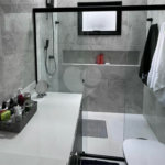 Casa à venda com 3 quartos, sendo 1 suíte, no condomínio Jardim Laguna, Indaiatuba - SP