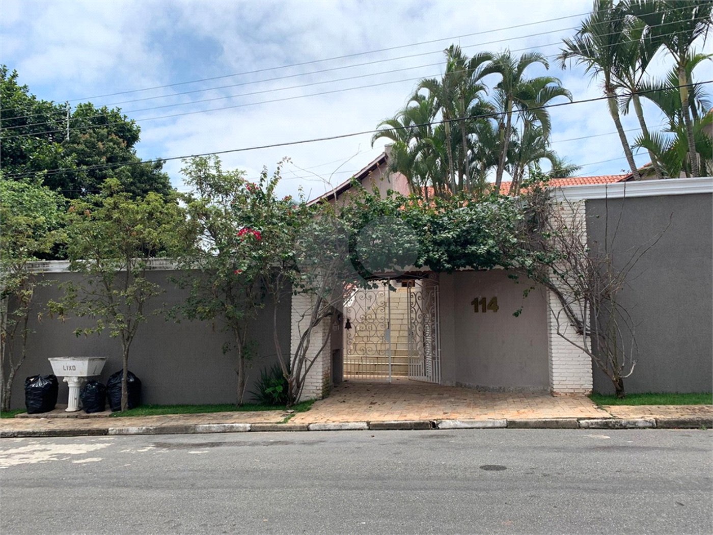 Casa à venda com 4 suítes em Jardim Residencial Santa Luiza, Atibaia, SP