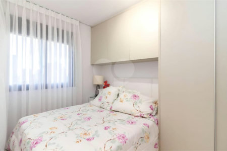 Apartamento à venda com 2 quartos, sendo 1 suíte,  em Santa Teresinha, São Paulo, SP