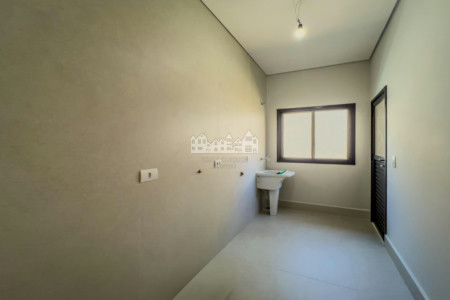 Casa à venda com 3 quartos, sendo 3 suítes, em Jardim Paulista, Atibaia - SP