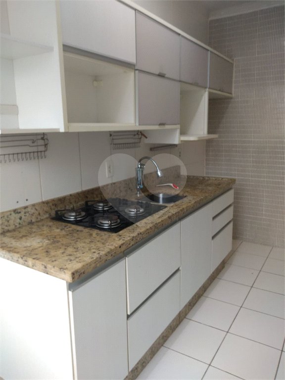 Apartamento à venda com 2 quartos, sendo 1 suíte,  em Vila Santana, Mogi das Cruzes, SP