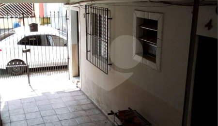 Sobrado à venda com 1 quarto em Tremembé, São Paulo, SP