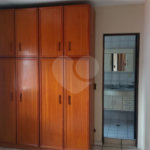 Sobrado à venda com 3 quartos, sendo 1 suíte,  em Vila Dom Pedro II, São Paulo, SP