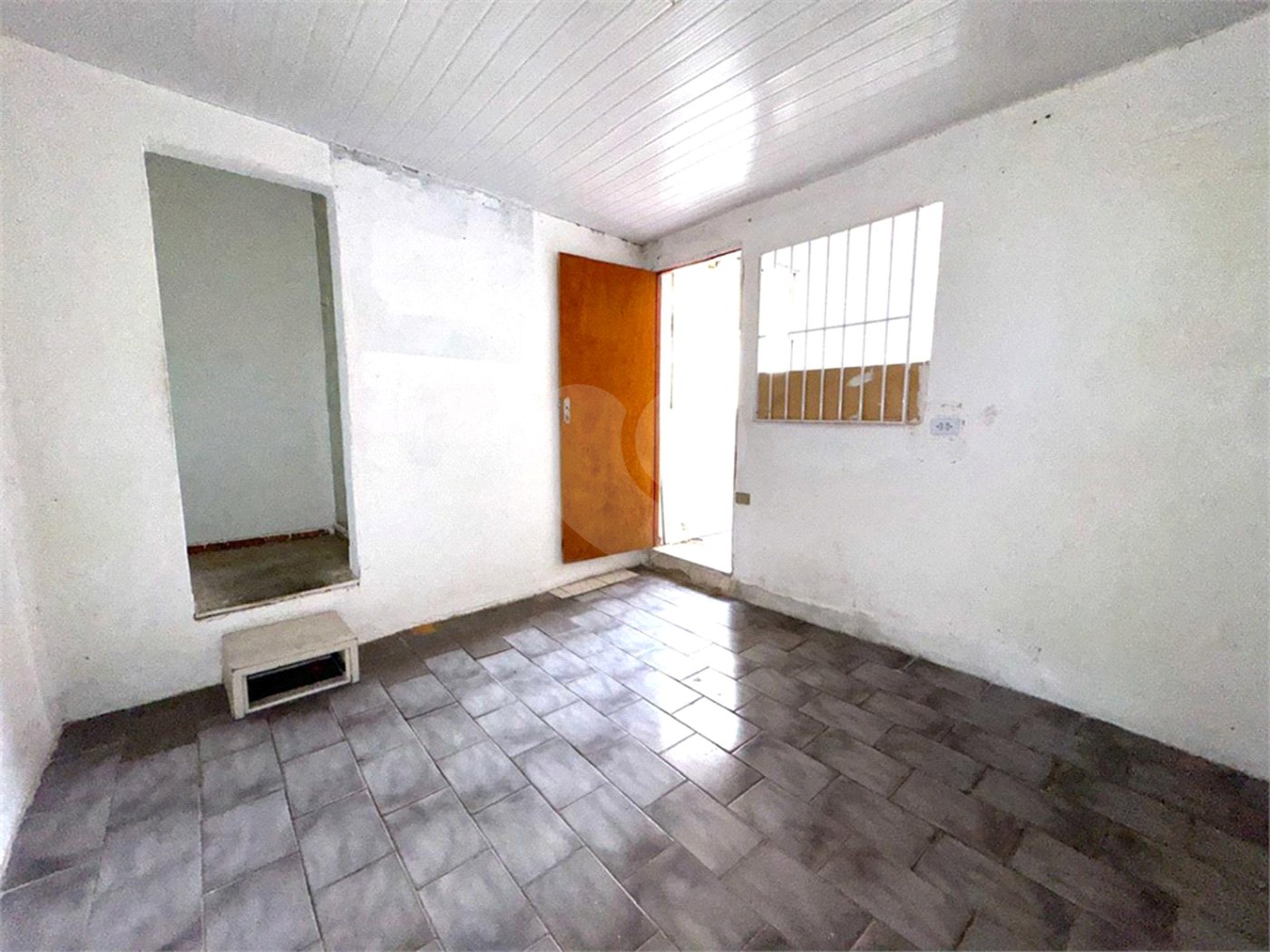 Sobrado à venda com 2 quartos em Vila Antonieta, São Paulo, SP