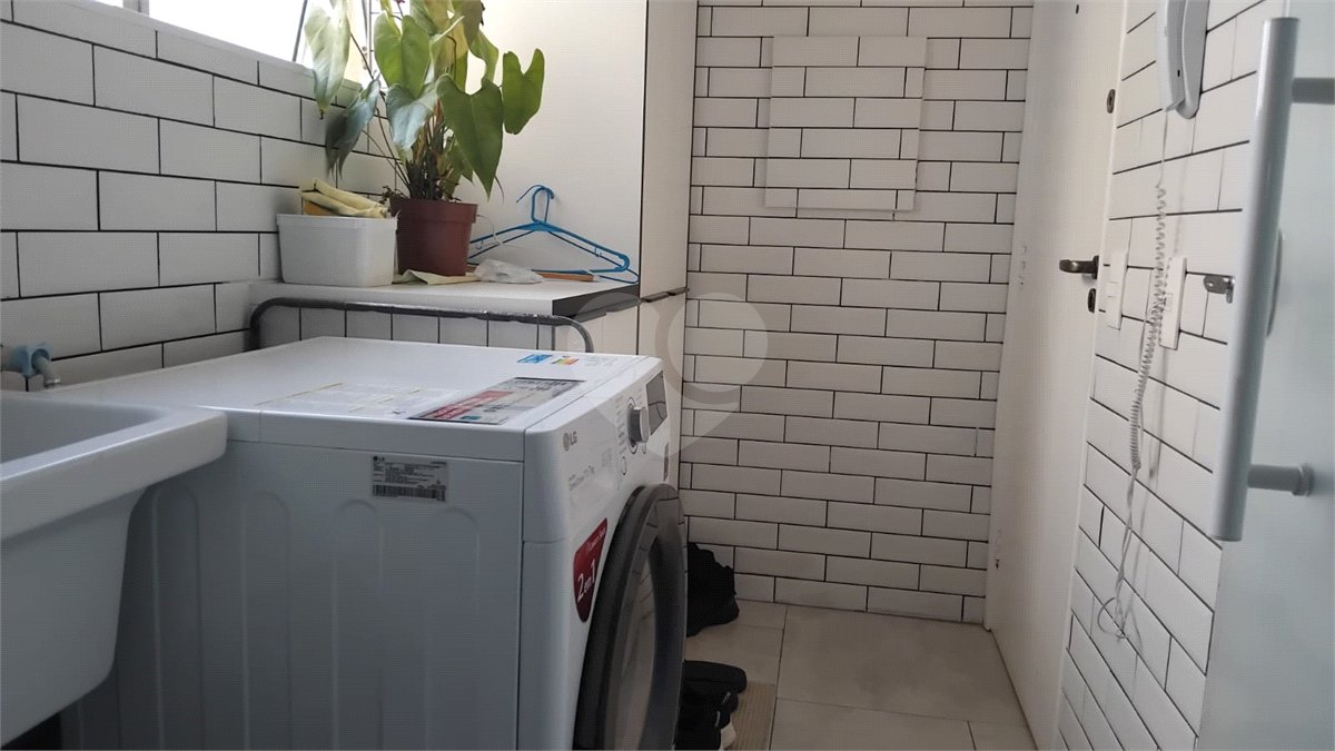 Apartamento à venda com 3 quartos, sendo 1 suíte, em Vila Progredior, São Paulo, SP