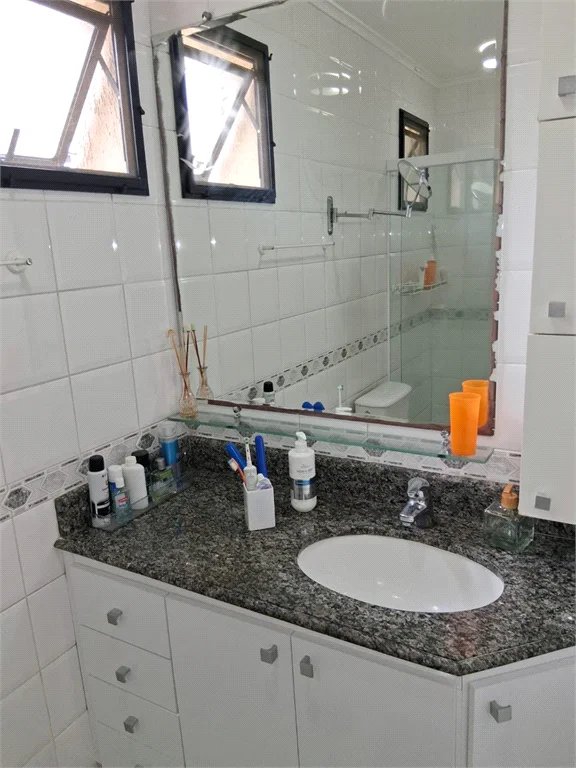 Apartamento à venda com 4 quartos, sendo 1 suíte,  em Vila Andrade, São Paulo, SP