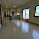 Casa à venda com 4 quartos, sendo 3 suítes, no condomínio Residencial Mont'alcino, Valinhos - SP