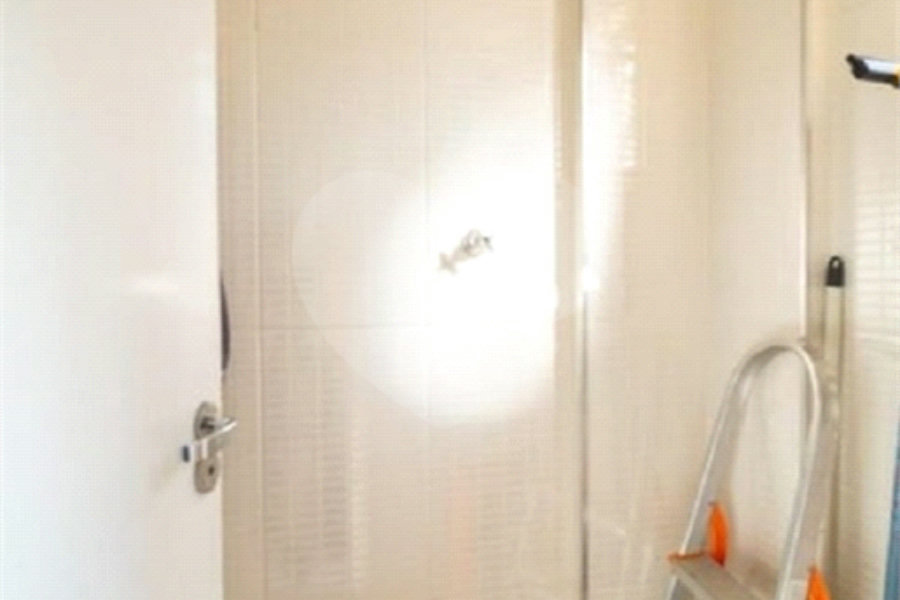 Apartamento à venda com 3 quartos em Parque Bristol, São Paulo, SP