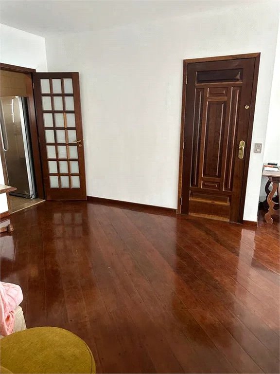 Apartamento para alugar com 4 quartos, sendo 2 suítes, em Real Parque, São Paulo, SP