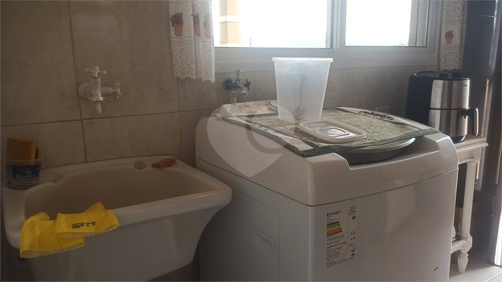 Casa à venda com 3 quartos, sendo 1 suíte, no condomínio Serra da Estrela, Atibaia - SP