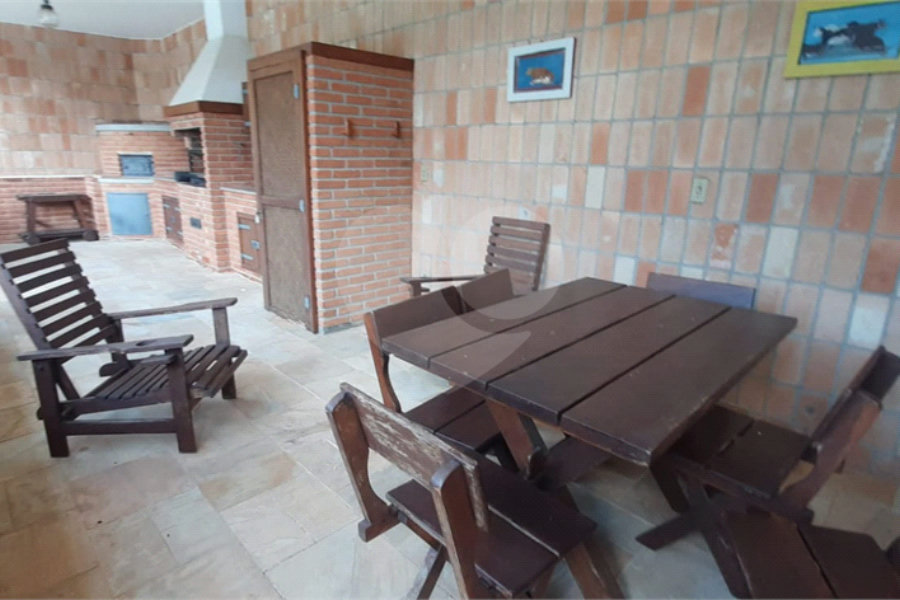Casa à venda com 6 quartos, sendo 5 suítes, em Roseira, Mairiporã, SP